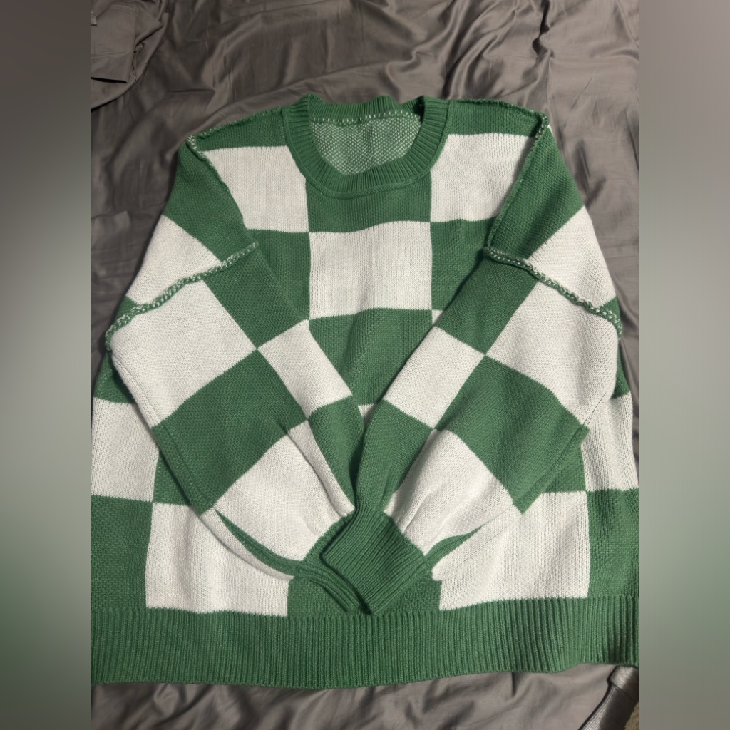 Nwot Green Checkered Light Sweater